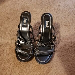 Black slide on heels L.E.I. size 7